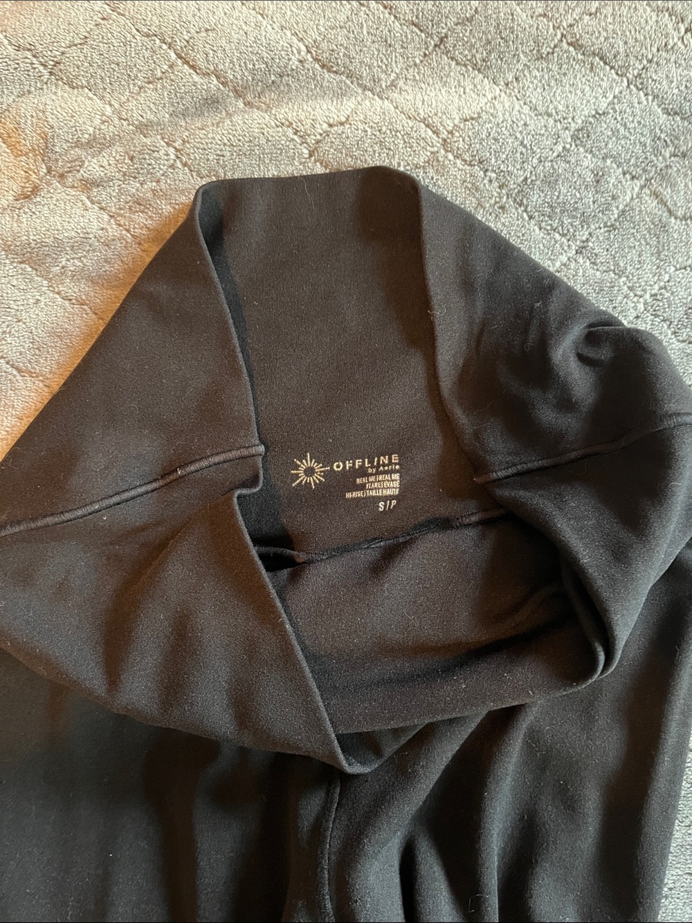 aerie Black crossover High-Waist Flare Leg Yoga‎ Pants - Picture 2 of 7